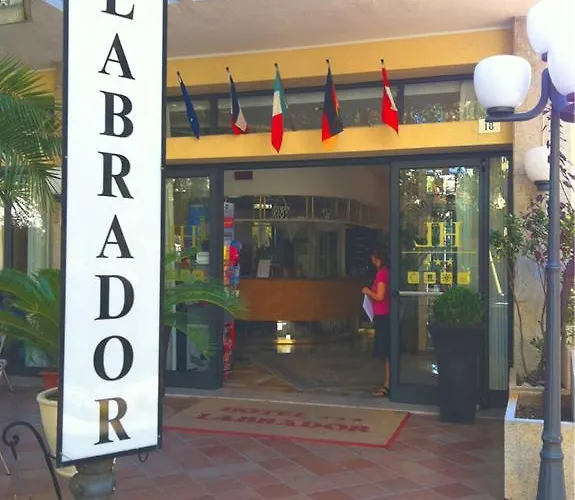 Hotel Labrador 3*
